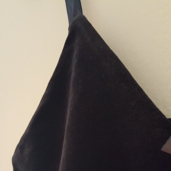 Warm and Chic velour black camisole tank top Sz Large L Like new - Picture 4 of 4